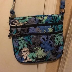 Vera Bradley triple zip hipster purse